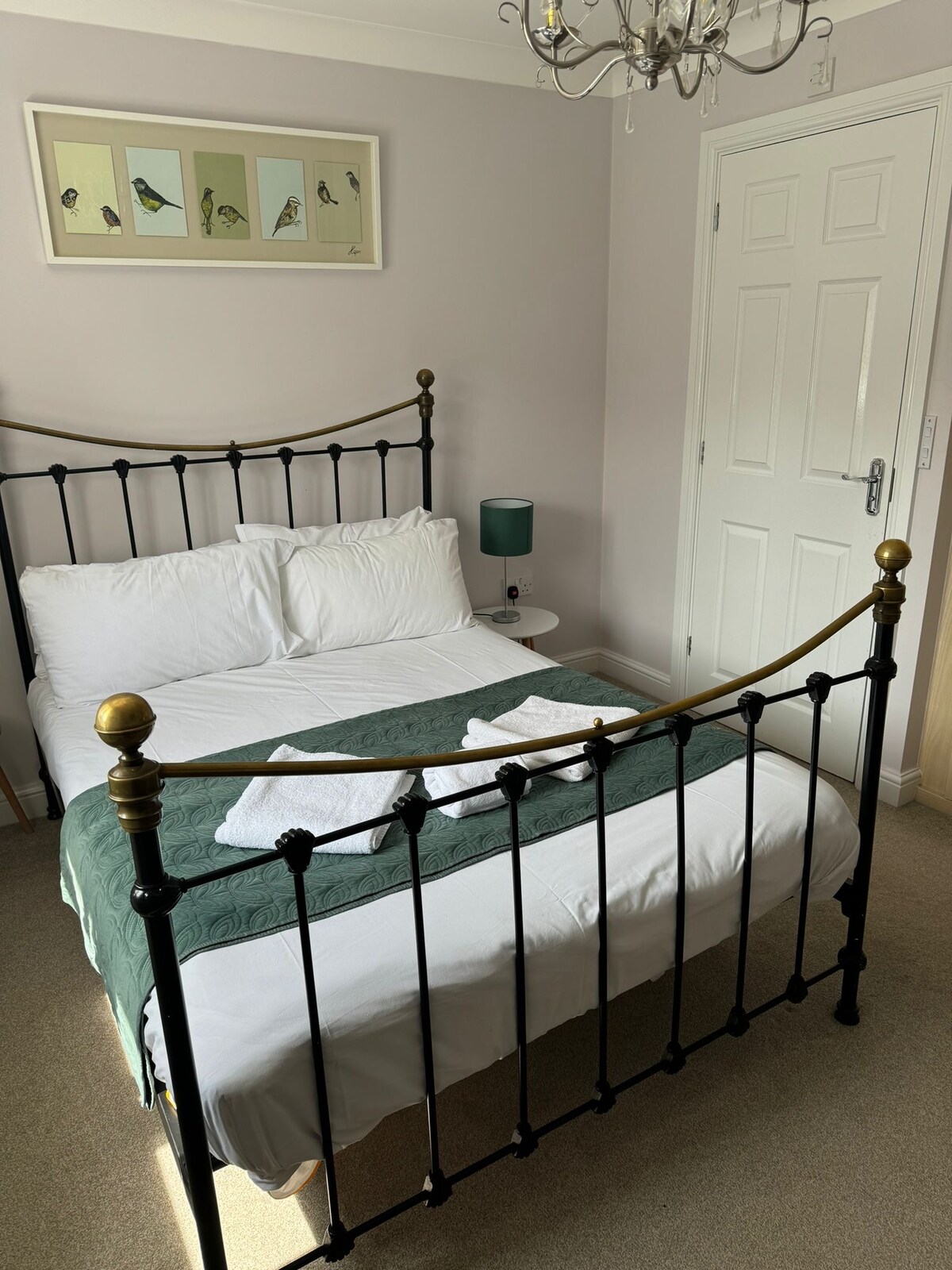 غرفة النوم 2