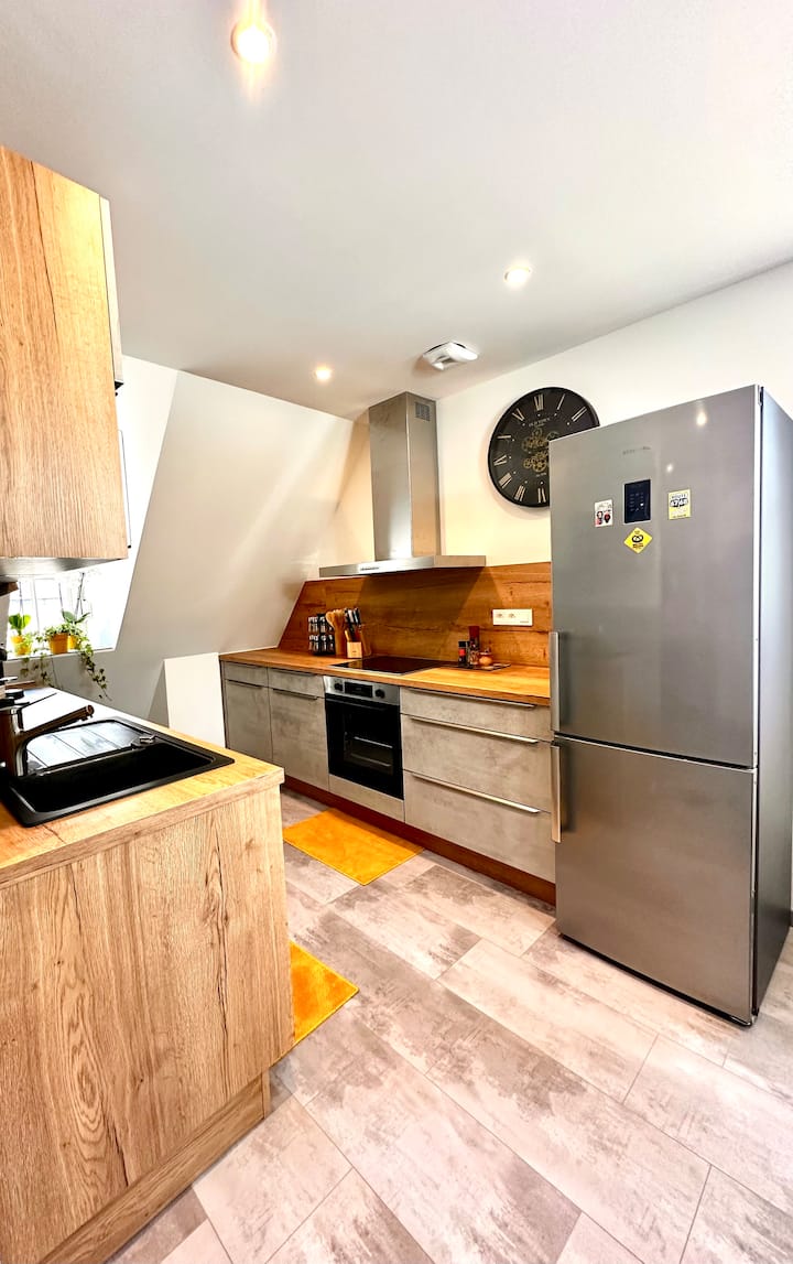 Nice hyper-center duplex quiet parking
Comfort 5*