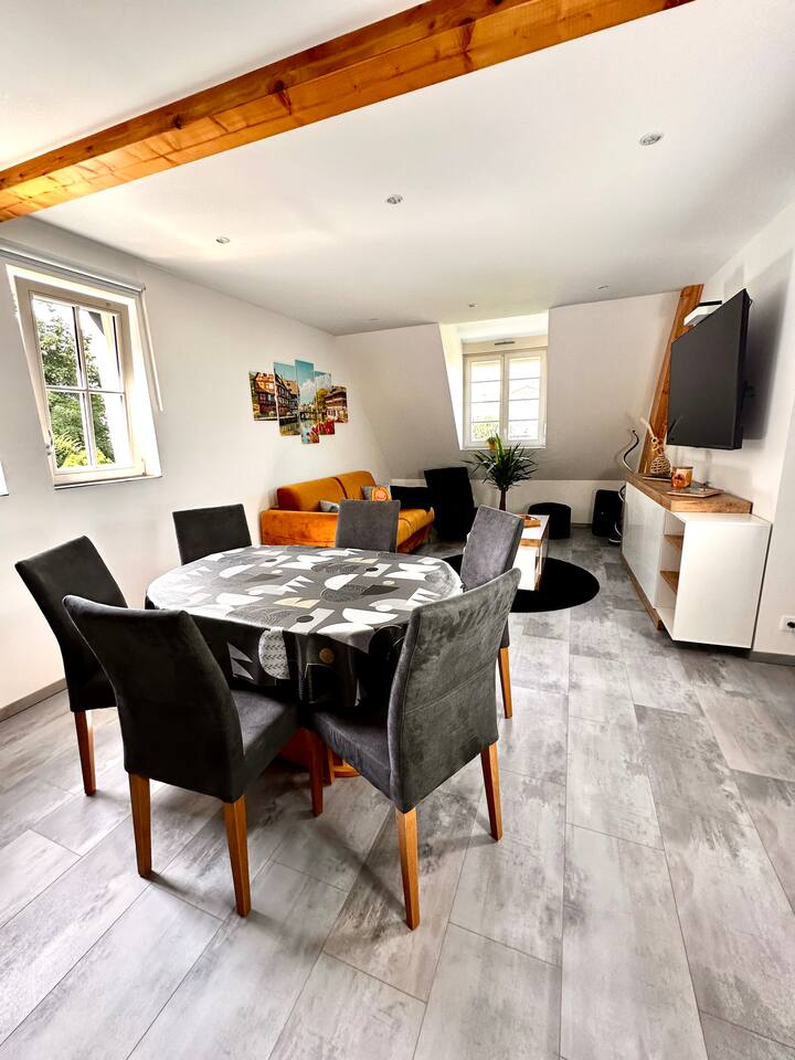 Nice hyper-center duplex quiet parking
Comfort 5*