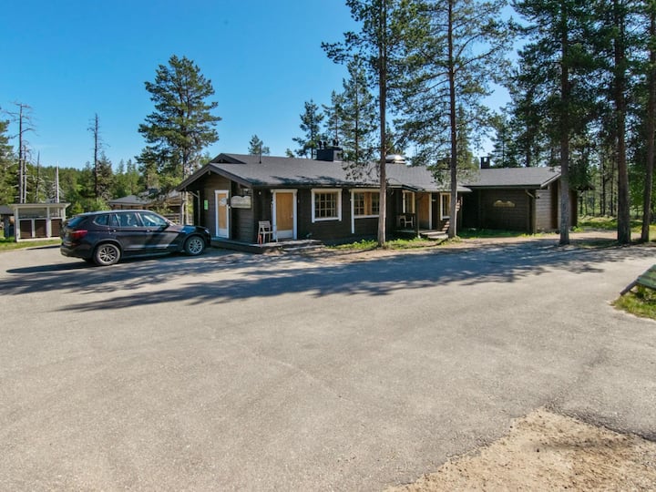 Metsänpirtti 1 By Interhome - Saariselkä