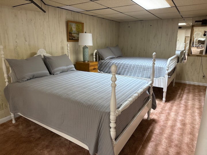 საძინებელი 4