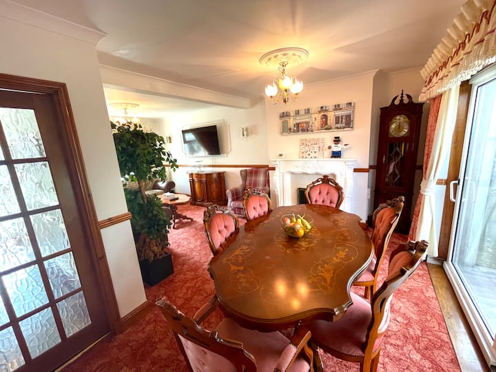 Cozy 3 Bedroom Home, Port Talbot - Port Talbot