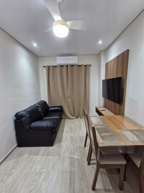 Successful Airbnb property: Apt Sea View Praia Cama Queen Air IPTV Great Location in Santos