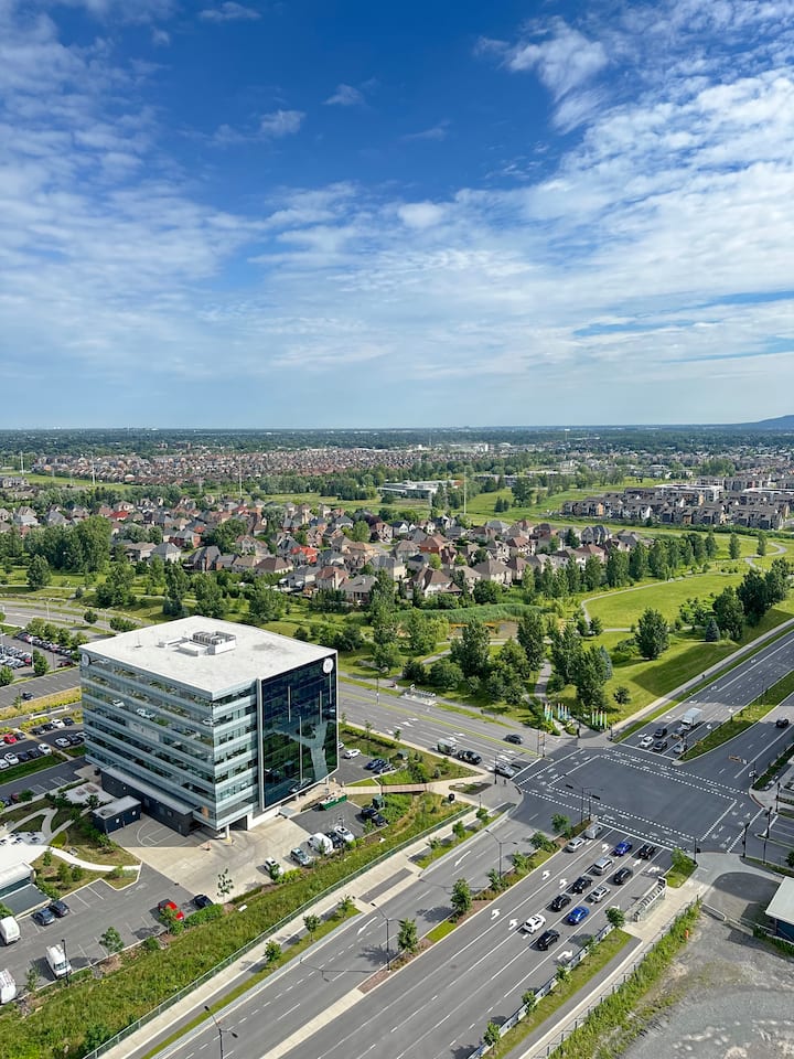 Luxueux Condo/vue Panoramique - Brossard