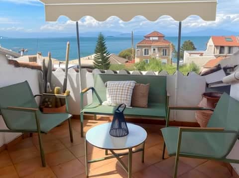 Loft with a sea view