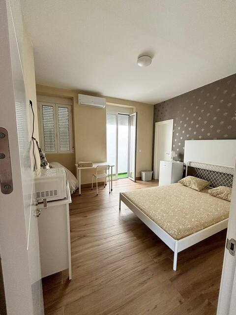 Suite Playera 10 minutes from Valencia Centro