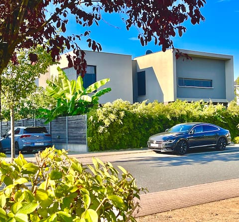 New exclusive designer apartment with large terrace