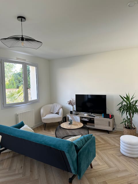 Top performing Airbnb: House near the beach in Les Sables D'olonne
