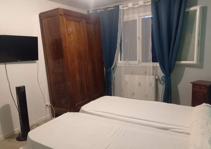 M. Familiale Ch Bleue T 2 Petits Lits" - Villeneuve-sur-Lot
