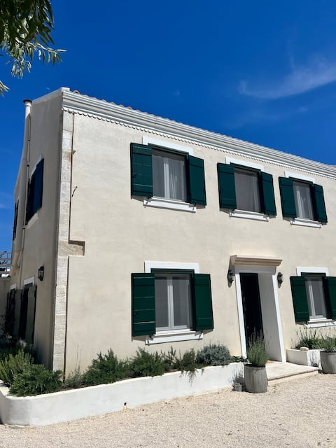 Anemone House, Loggos, Paxos