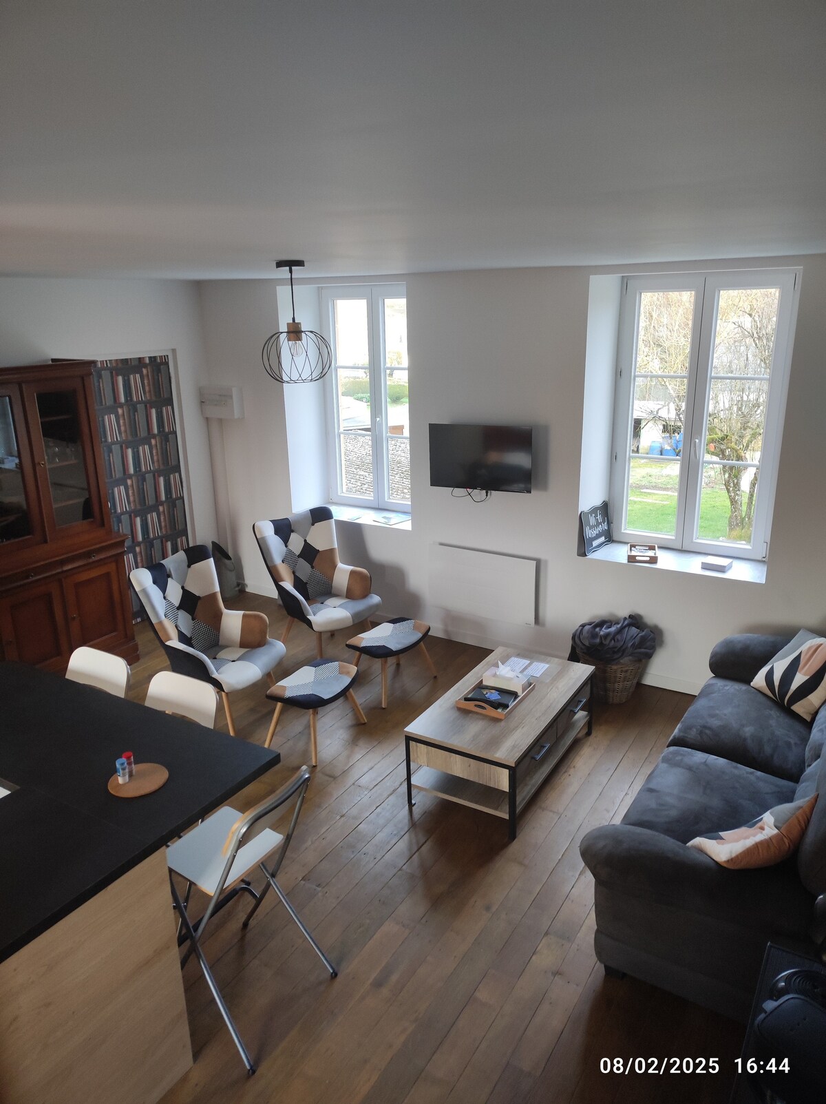 Proprietà Airbnb di successo: The Garenne gîte. a Sedan