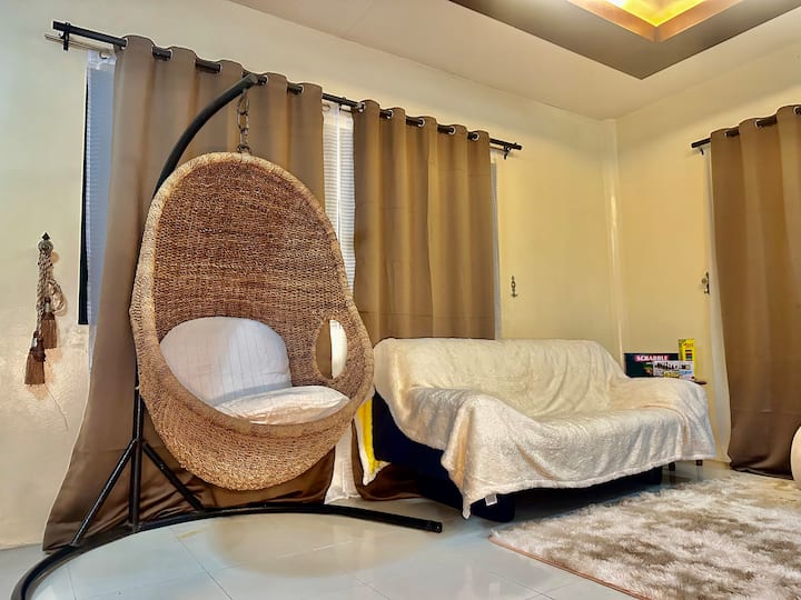 Entire House At Club Morocco Beach Club Subic - Súbic