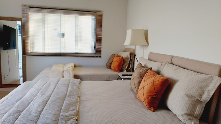 Suite next to the Windmill with air/heater and garden