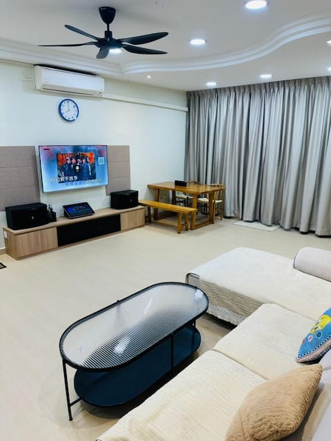 96 Homestay Mutiara Rini
