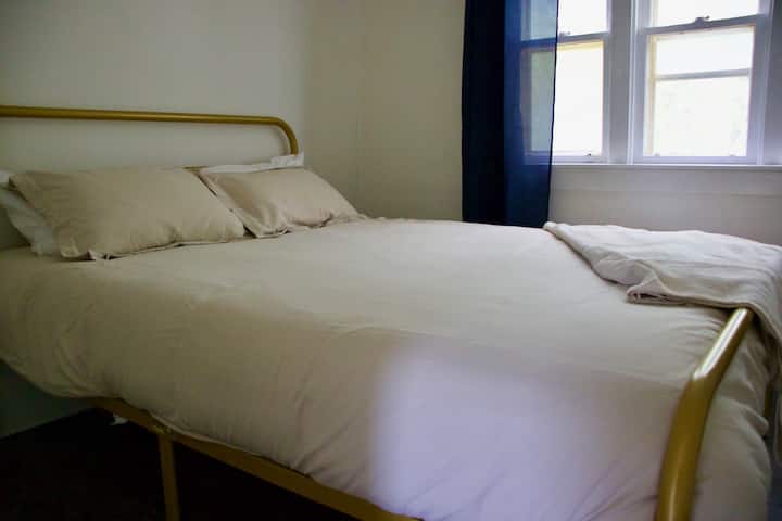 Schlafzimmer 2