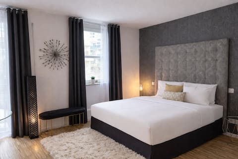 Top performing Airbnb: cozy and modern, Studio 15 in St. Ulrich