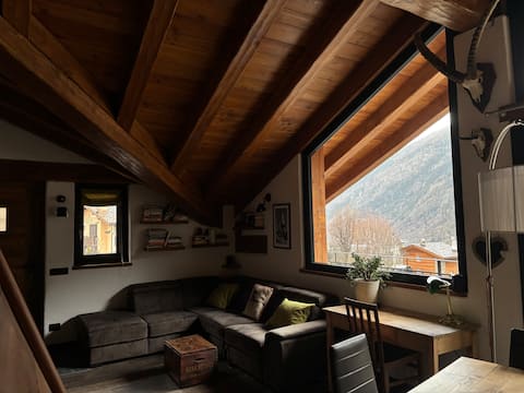 Top Airbnb: Elegant mountain chalet a La Salle