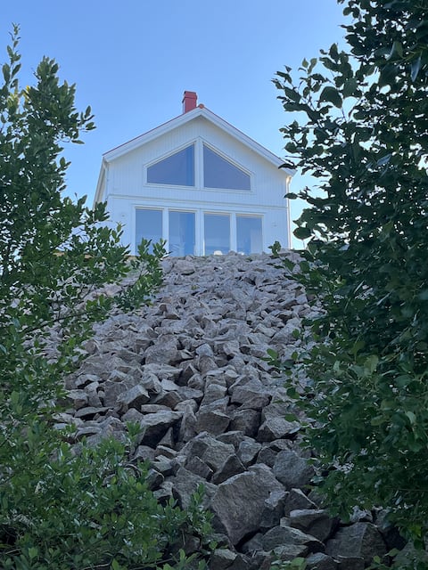 Newly built archipelago house