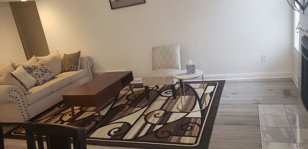 AG Family Vacation Home gallery image 3