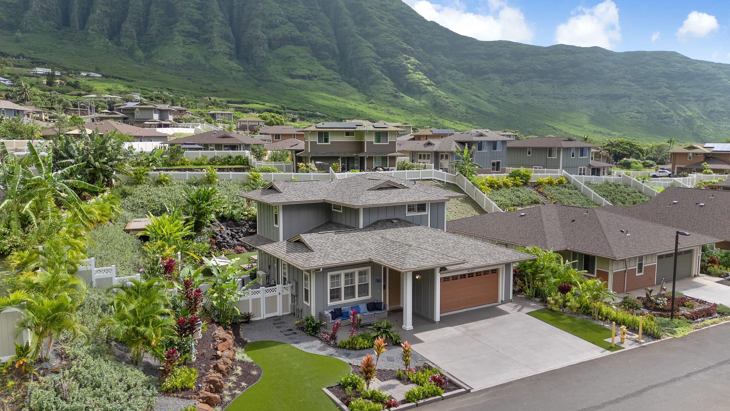 Home in Waianae · ★4.99 · 4 bedrooms · 7 beds · 2.5 private baths - Image 118