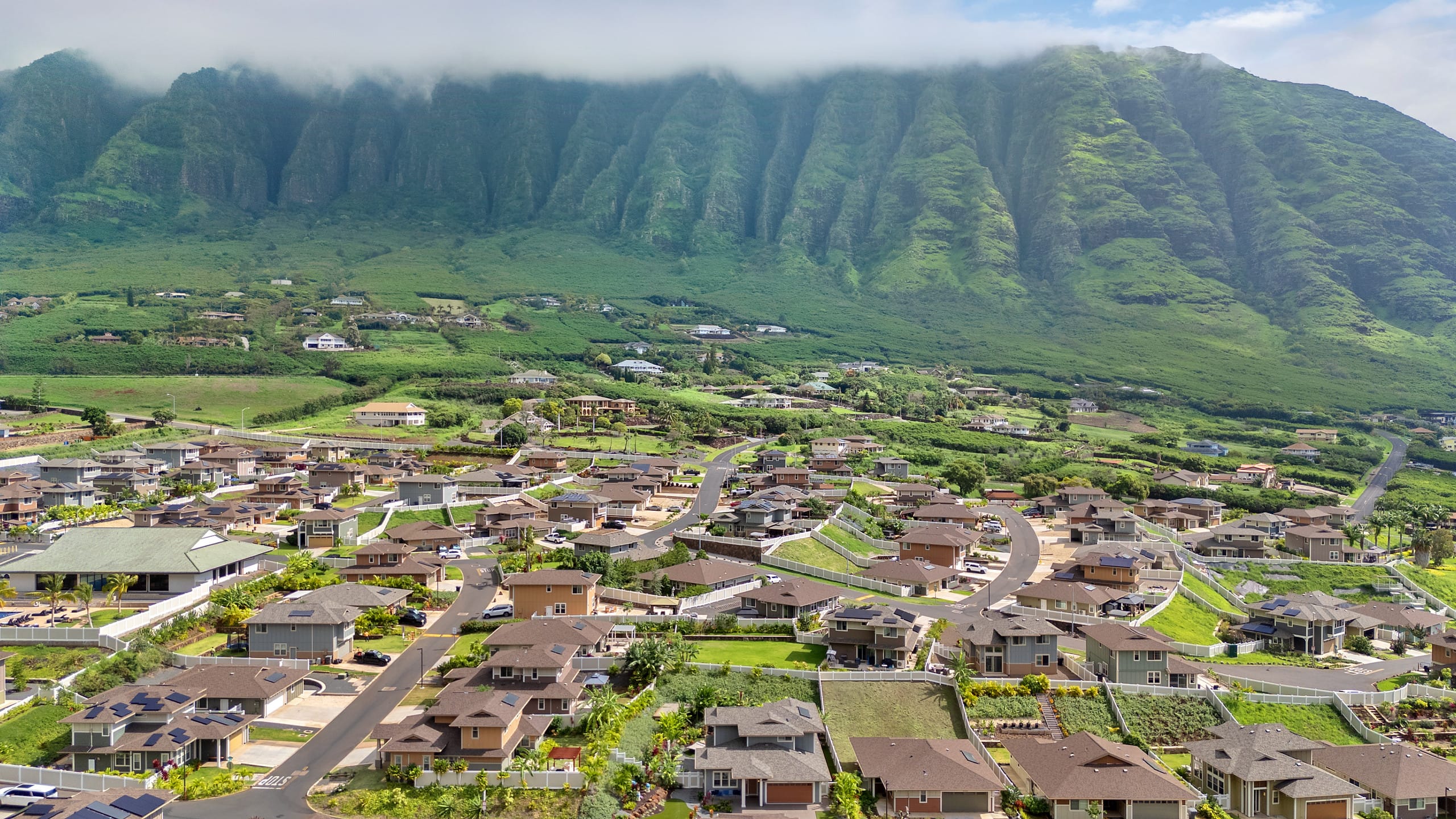 Home in Waianae · ★4.99 · 4 bedrooms · 7 beds · 2.5 private baths - Image 109