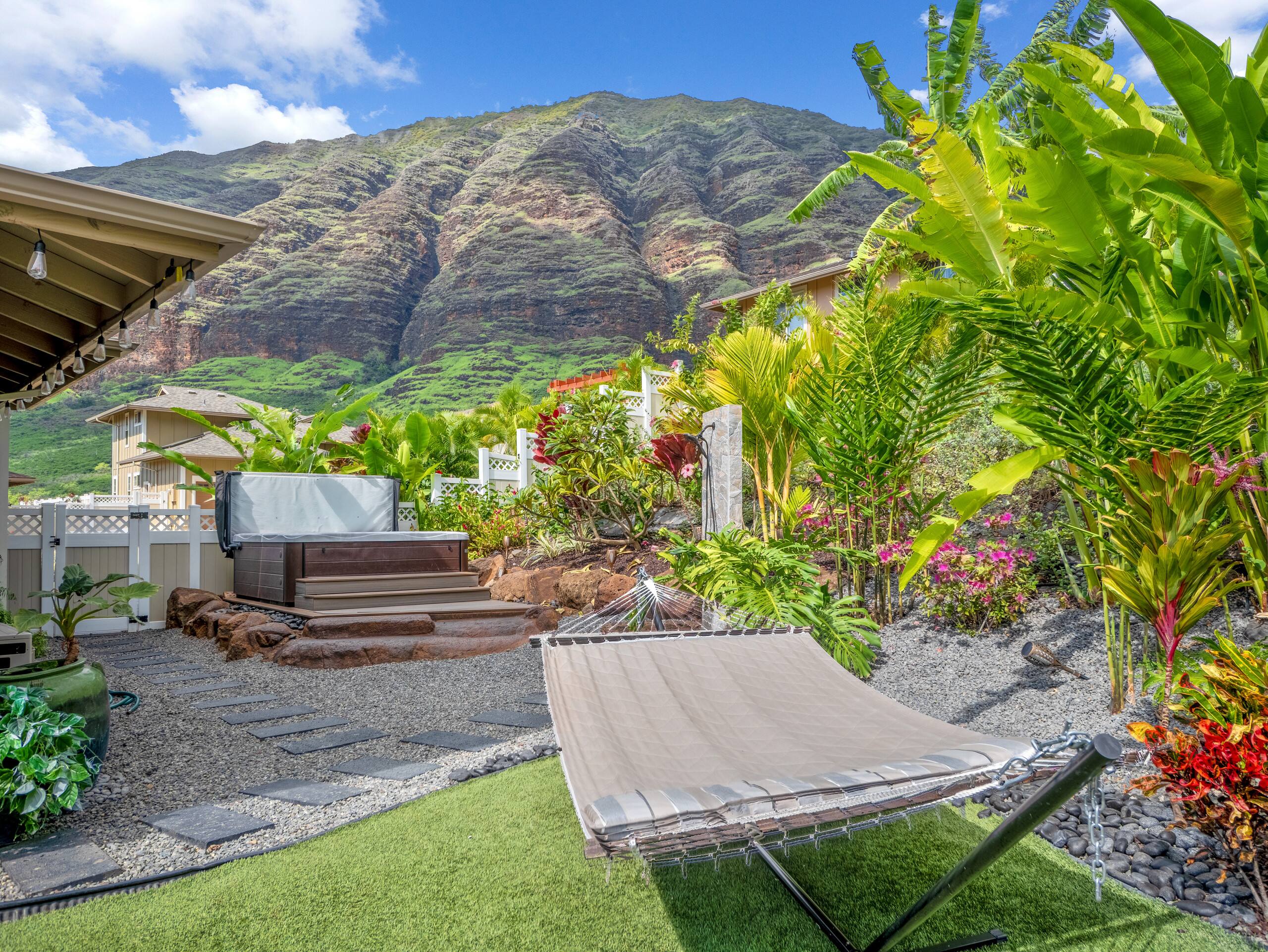 Home in Waianae · ★4.99 · 4 bedrooms · 7 beds · 2.5 private baths - Image 133