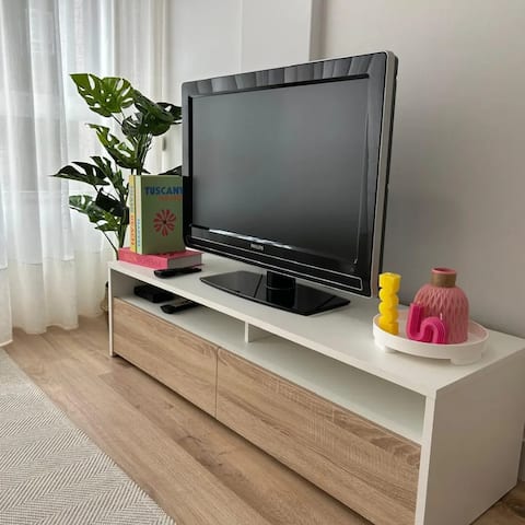 Successful Airbnb property: Camelia Studio in Marín