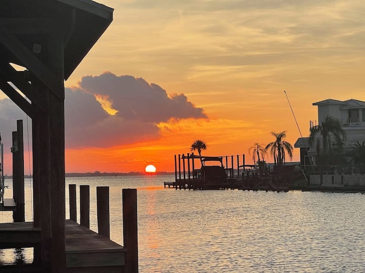 River Oasis - Cocoa Beach, FL