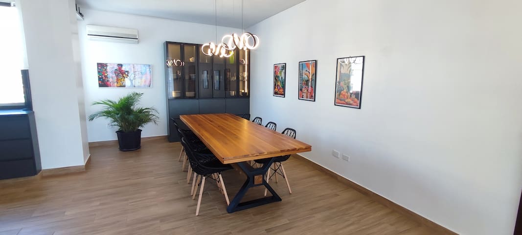 Entire home with 4 bedrooms in Guayaquil - Hermoso y moderno, 4 habitaciones con baños