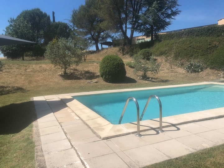 Gîte Avec Piscine En Luberon - Roussillon