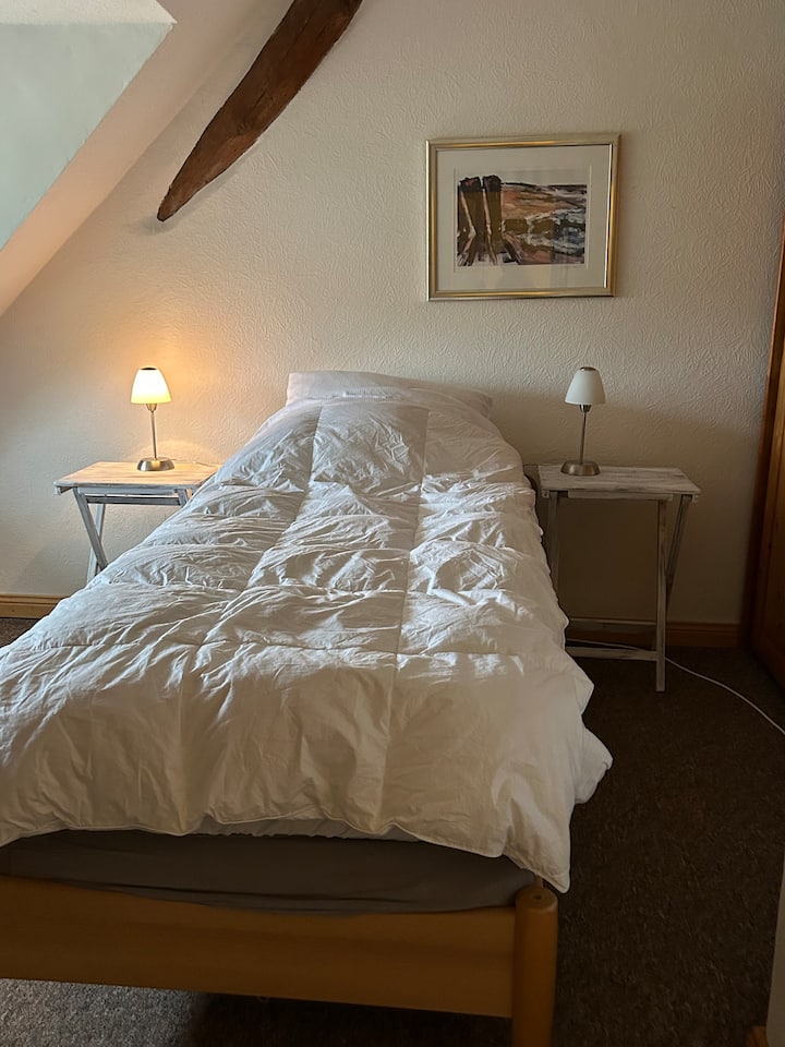 Schlafzimmer 7