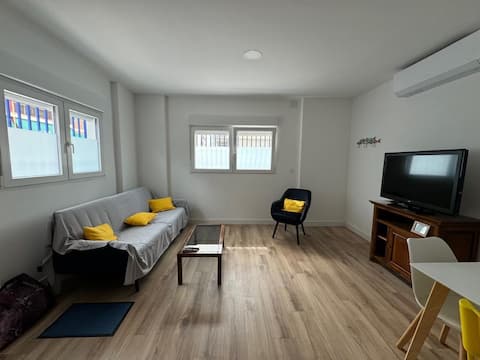 Successful Airbnb property: Palm Grove and Beach 1 in Santa Pola