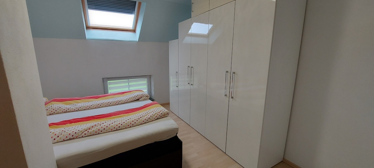 საძინებელი 1