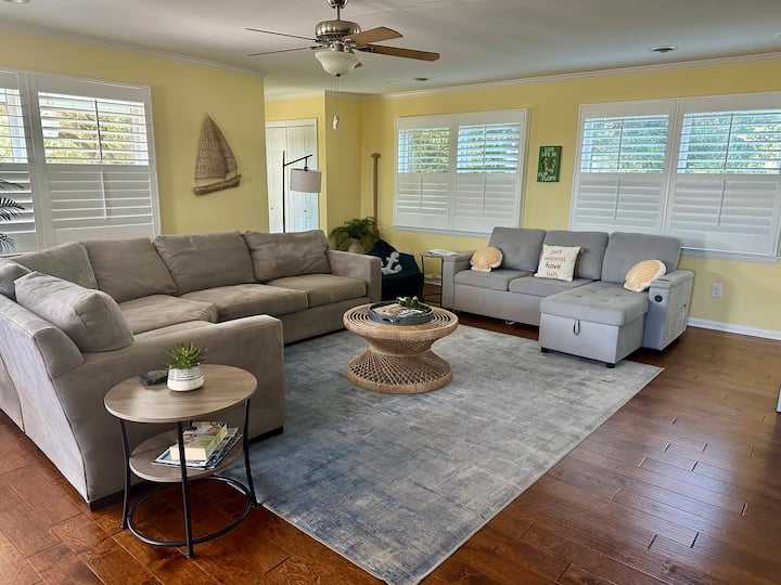 მისაღები ოთახი