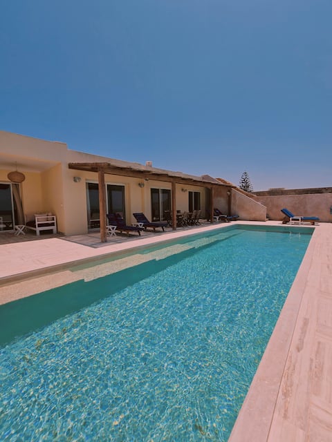 Villa with pool and lagoon view