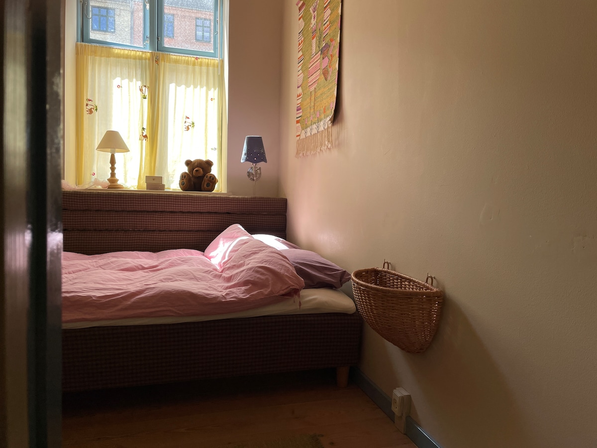 غرفة النوم 1