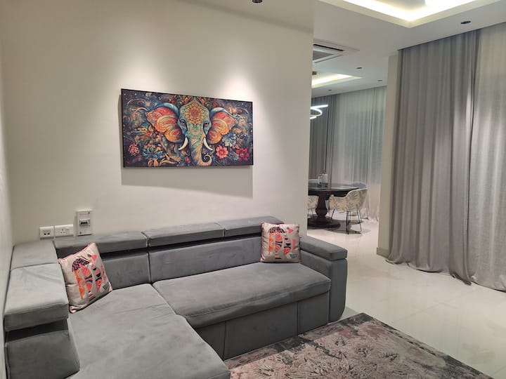 Luxury Apartment 2bhk 2x Double & 1x Single Bed - Thiruvananthapuram