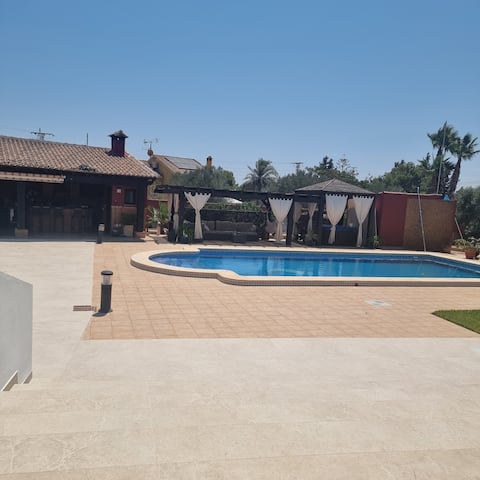 Maravillosa casa con piscina
