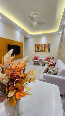 Apto 2 Quartos 300mt da Praia de Copacabana