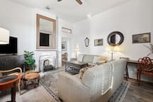 8708 (3/2) Oak St. New Orleans LA