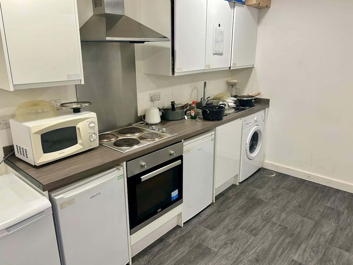 Airbnb con migliori performance: Stunning Studio Flat in Bradford City Center a Trident