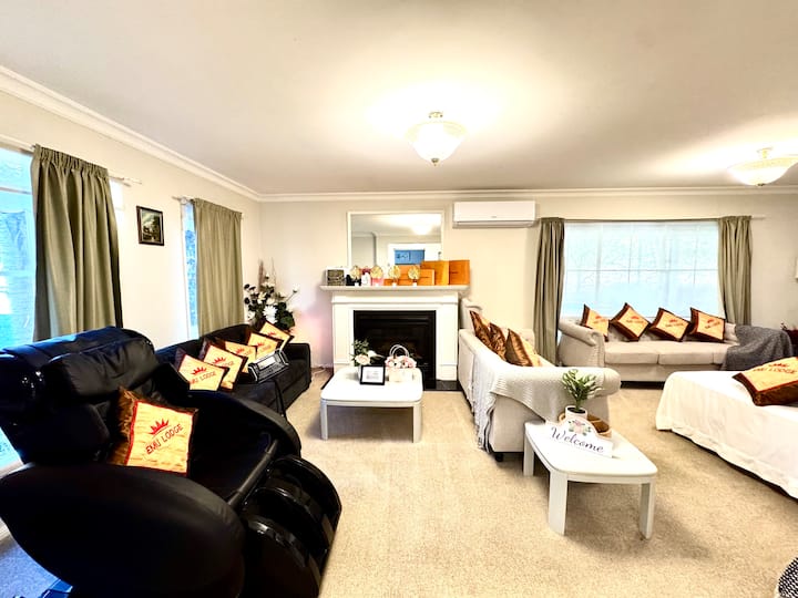 Luxury Home 3 Acre. Oasis/wildlife & Kangaroo View - Sunbury