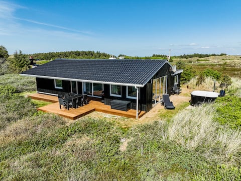 Wellness & Activity House 300 m from the North Sea