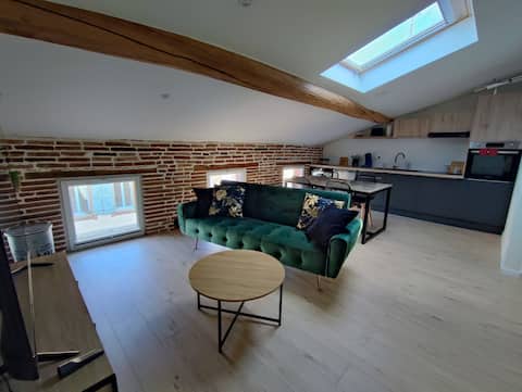 Charming 2-bedroom – day or night