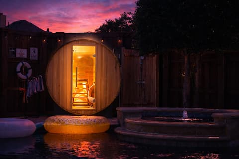 The Palmera -Pool/Spa/Sauna/Skee Ball/Bowling