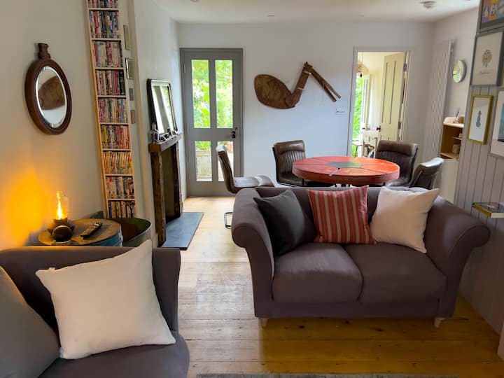 Beautiful Fisherman’s Cottage - Herne Bay