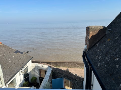 Pebbles seaside cottage