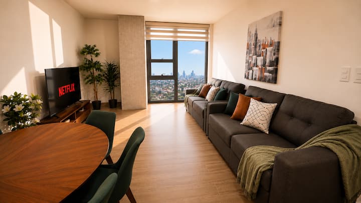 Chic 3br Prime Spot | 12 Guests - Monterrey