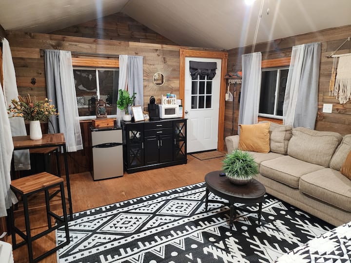 Buck Moon Cabin Rustic Escape With Superb Views #3 - Wildcat Mountain State Park, Ontario