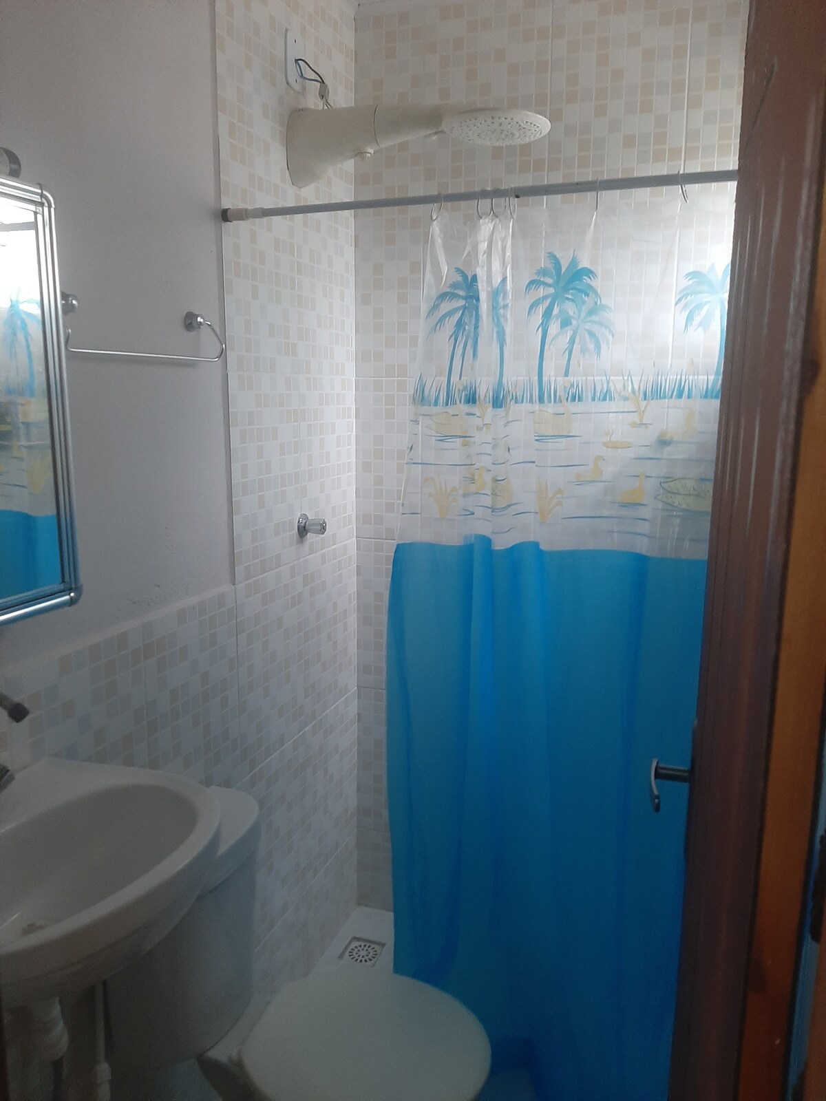 Airbnb em destaque: Praia Grande 2-Bedroom House, Pool, Sleeps 6, Pet-Friendly em Fundão